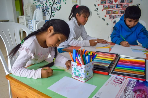 Life in a human settlement